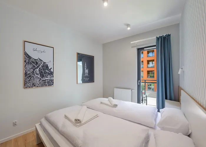 Aura Iii, Sun & Snow Gdańsk