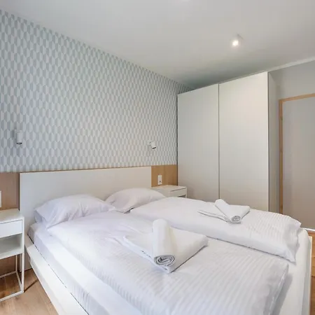 Apartment Aura Iii, Sun & Snow *